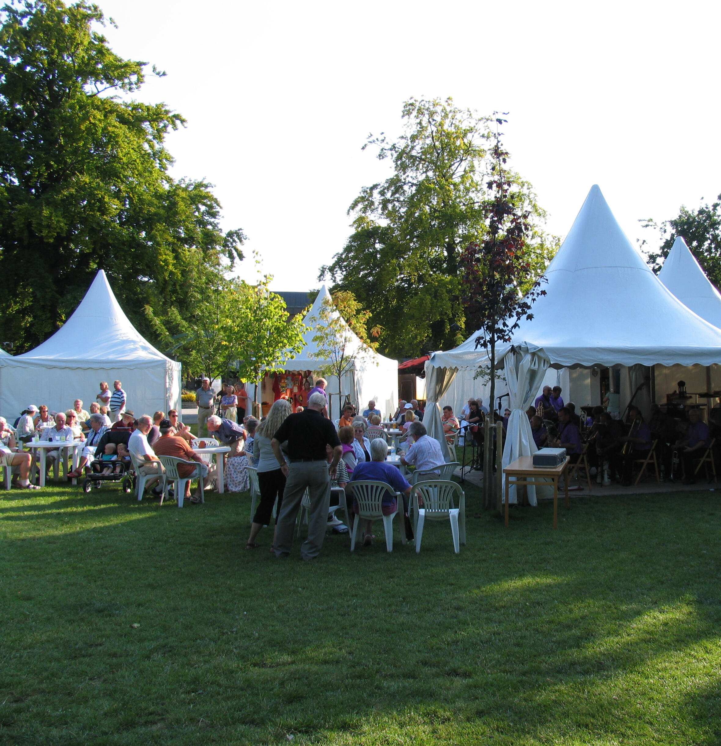 Hyr tält Vellinge Hyr möbler i Vellinge